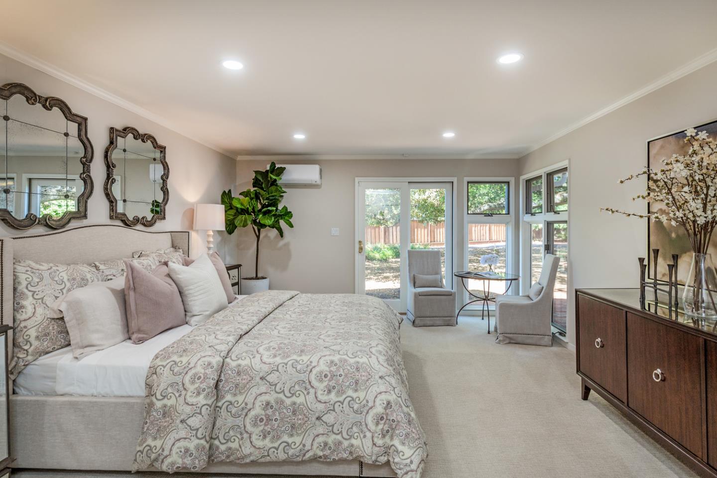 Detail Gallery Image 17 of 33 For 906 Lundy Ln, Los Altos,  CA 94024 - 4 Beds | 2/1 Baths