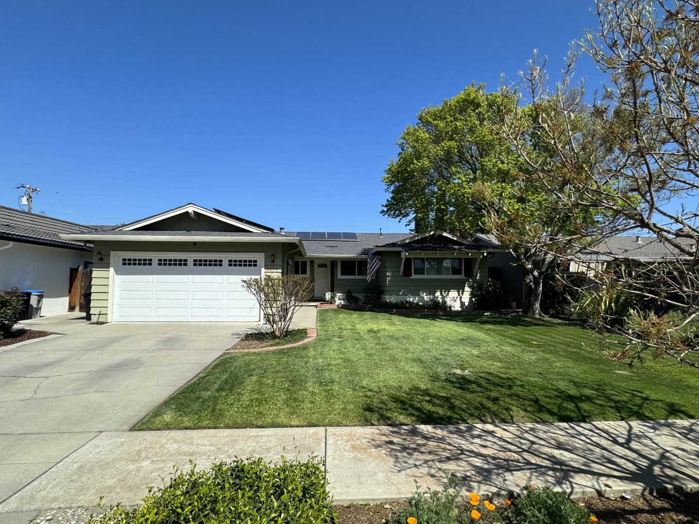 Detail Gallery Image 1 of 24 For 2642 Media Way, San Jose,  CA 95125 - 4 Beds | 2/1 Baths