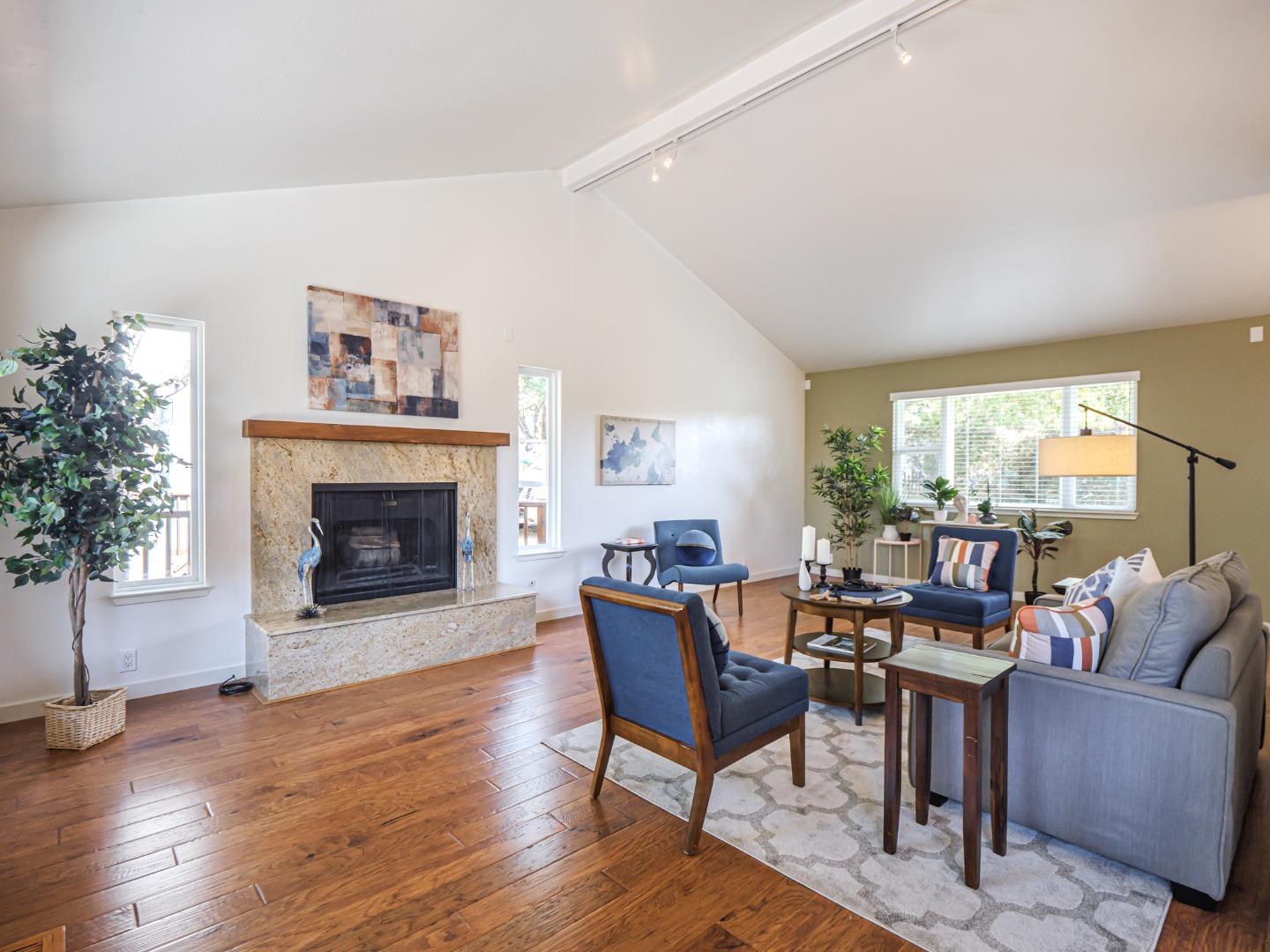Detail Gallery Image 11 of 67 For 4333 Fairway Dr, Soquel,  CA 95073 - 3 Beds | 2/1 Baths