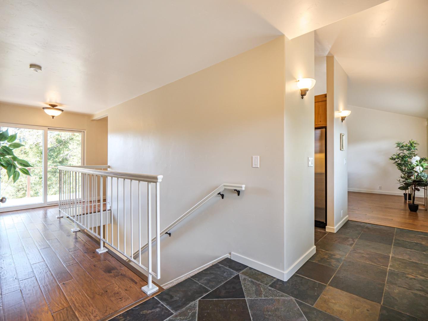 Detail Gallery Image 8 of 67 For 4333 Fairway Dr, Soquel,  CA 95073 - 3 Beds | 2/1 Baths