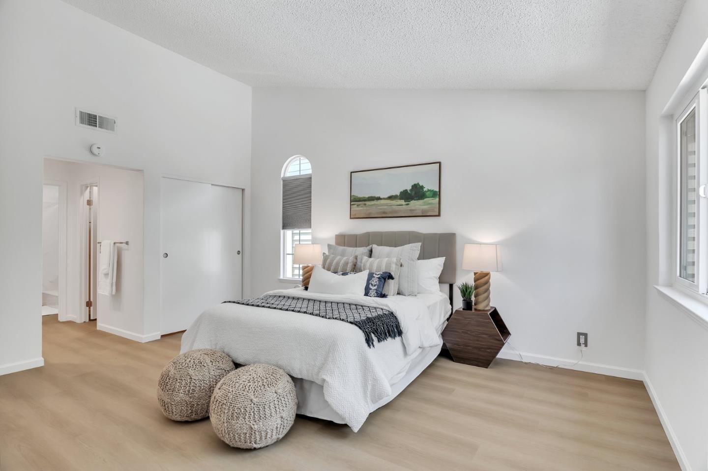 Detail Gallery Image 13 of 35 For 33612 Harrier Ter, Fremont,  CA 94555 - 2 Beds | 2/1 Baths