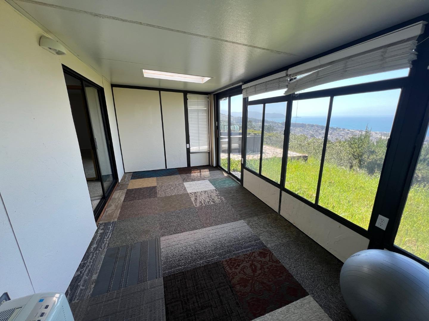 Detail Gallery Image 19 of 31 For 278 Beachview Ave #23,  Pacifica,  CA 94044 - 2 Beds | 2/1 Baths
