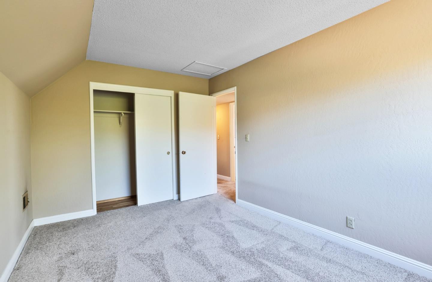 Detail Gallery Image 20 of 26 For 1396 Lassen Ave, Milpitas,  CA 95035 - 4 Beds | 2 Baths