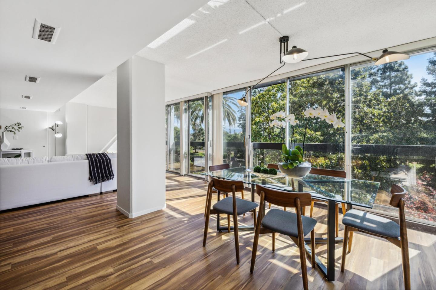 Detail Gallery Image 32 of 76 For 101 Alma St #303,  Palo Alto,  CA 94301 - 2 Beds | 2 Baths