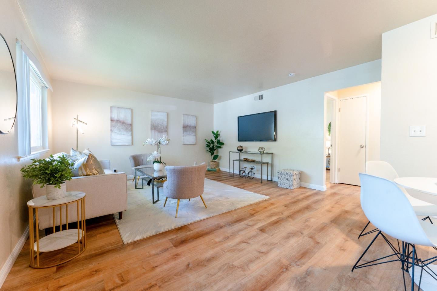 Detail Gallery Image 2 of 25 For 214 Coy Dr #1,  San Jose,  CA 95123 - 2 Beds | 1 Baths