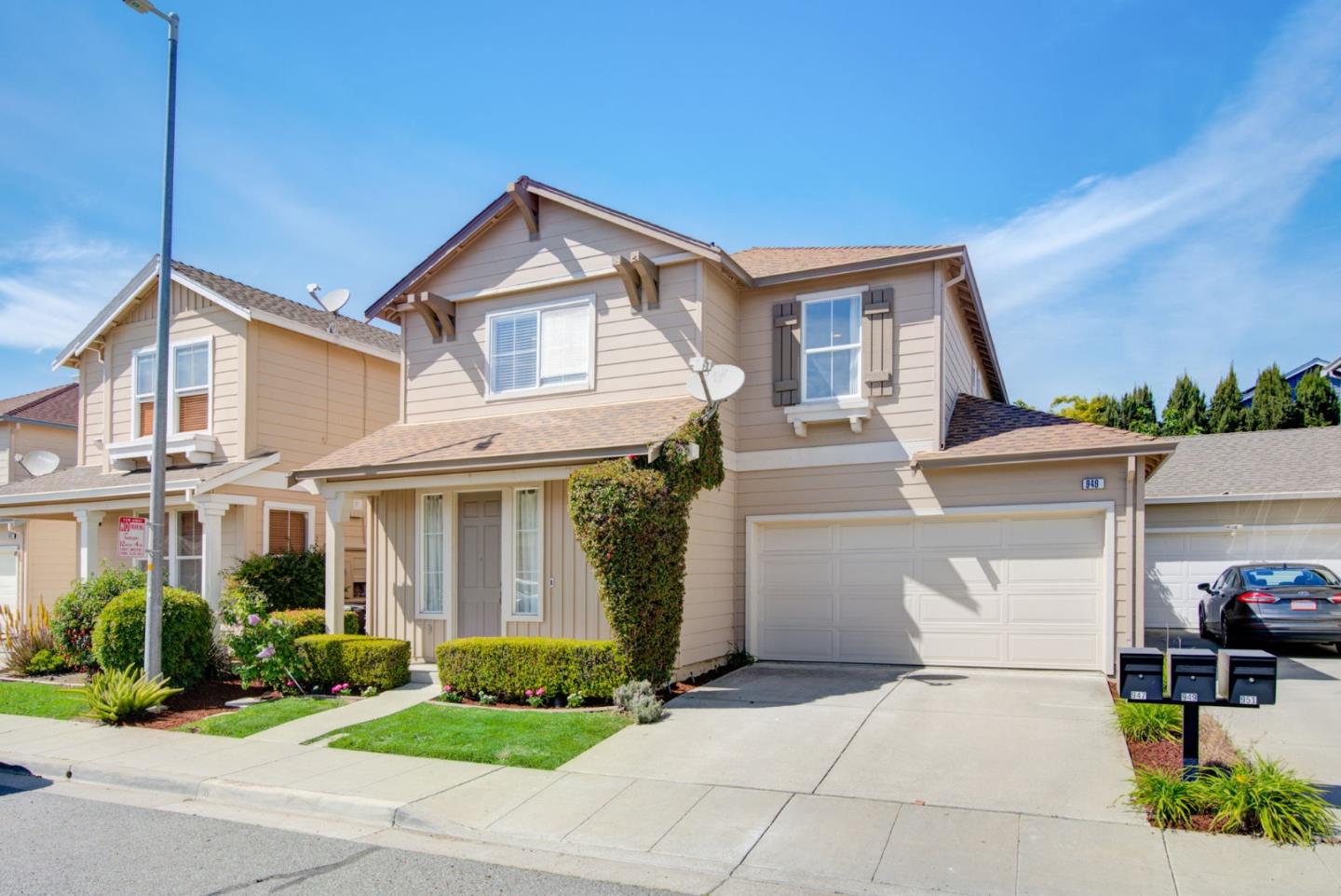 Photo of 949 Mouton Cir in East Palo Alto, CA