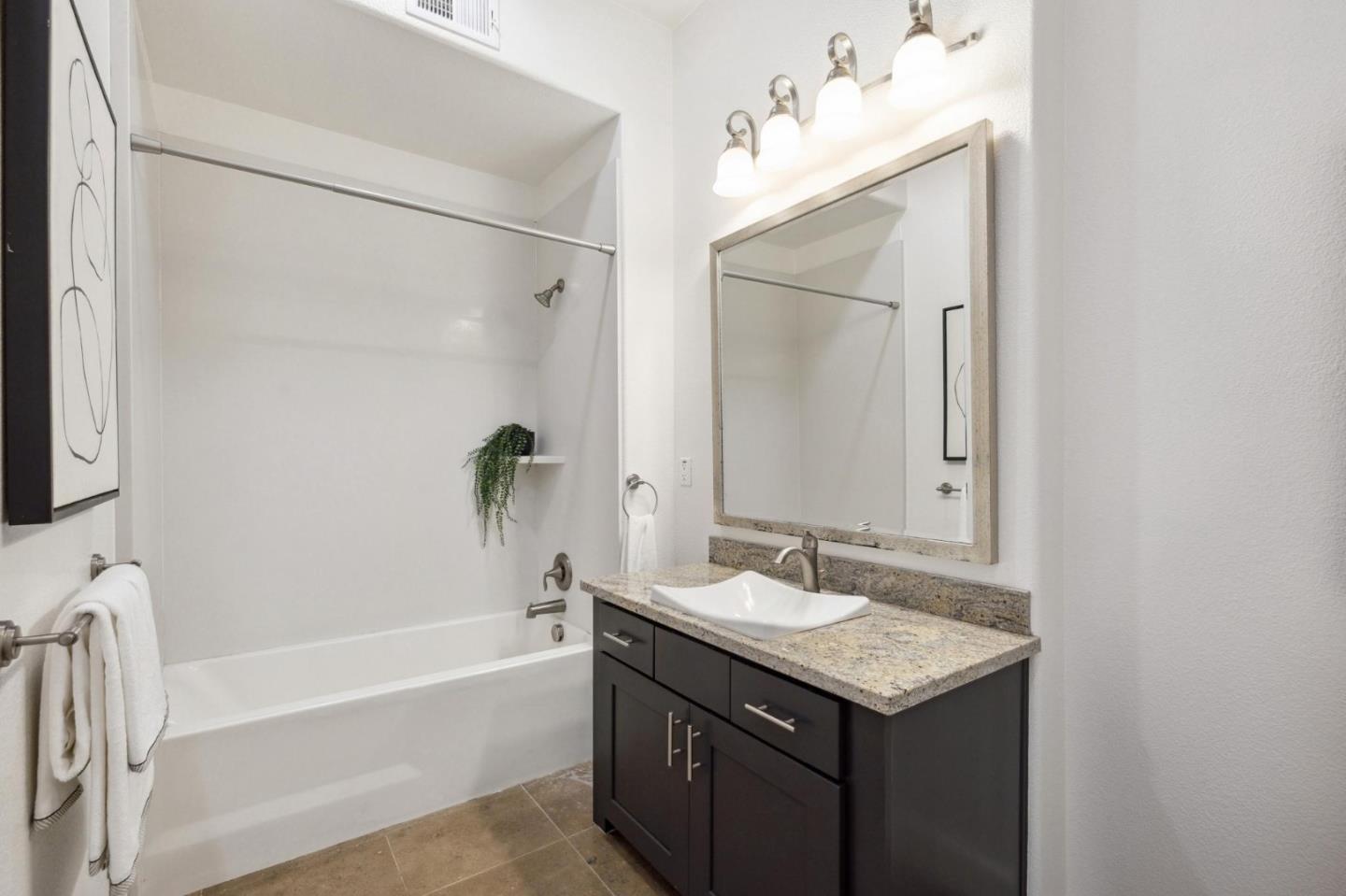 Detail Gallery Image 22 of 25 For 396 1st St #1,  Los Altos,  CA 94022 - 1 Beds | 1 Baths