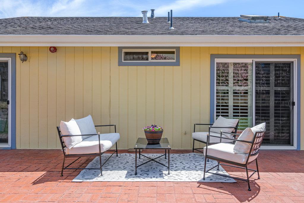 Detail Gallery Image 28 of 42 For 12955 Rose Ct, Royal Oaks,  CA 95076 - 4 Beds | 2 Baths