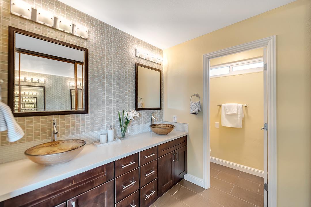Detail Gallery Image 20 of 52 For 23 Flintwell Way, San Jose,  CA 95138 - 4 Beds | 3/1 Baths