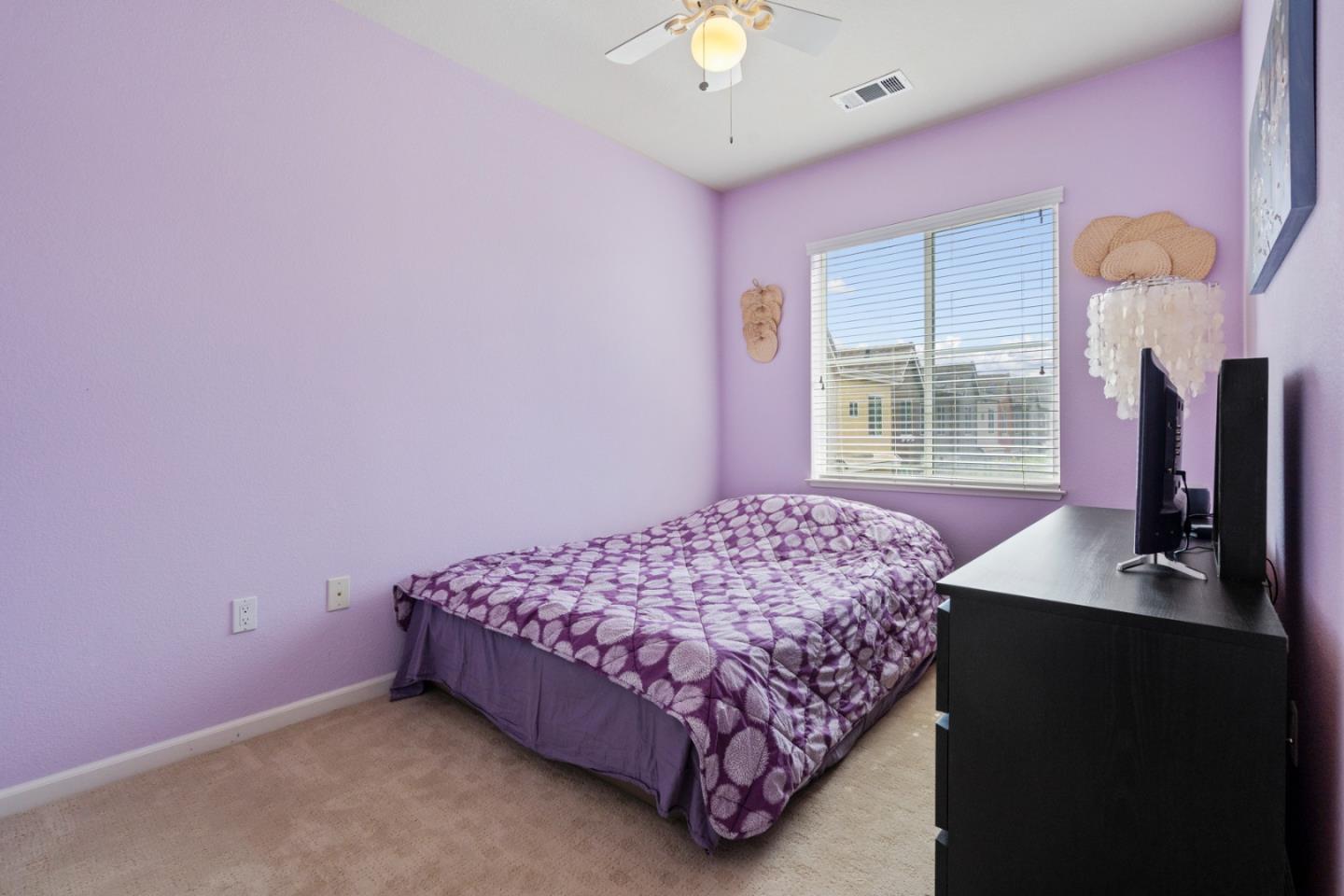Detail Gallery Image 17 of 23 For 97 Esfahan Dr, San Jose,  CA 95111 - 3 Beds | 2/1 Baths