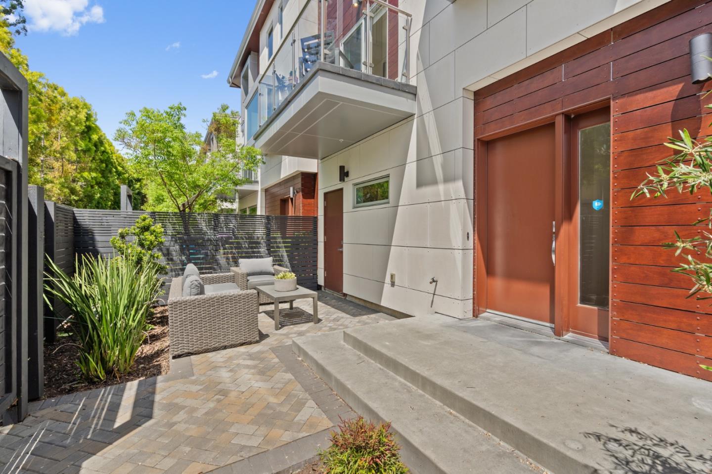 Detail Gallery Image 3 of 24 For 612 College Ave, Menlo Park,  CA 94025 - 3 Beds | 2/2 Baths
