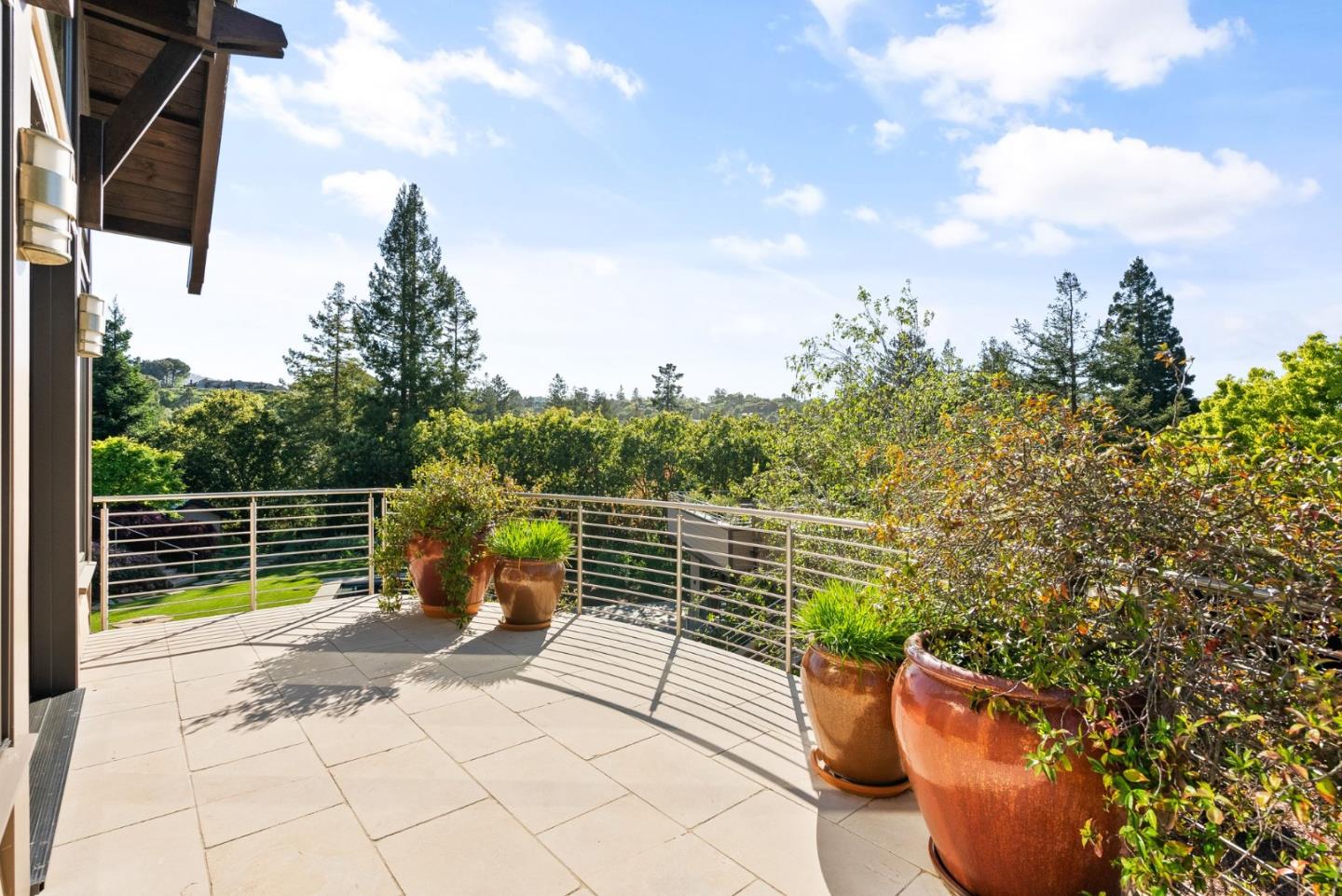 Detail Gallery Image 23 of 102 For 26063 Todd Ln, Los Altos Hills,  CA 94022 - 4 Beds | 6/1 Baths