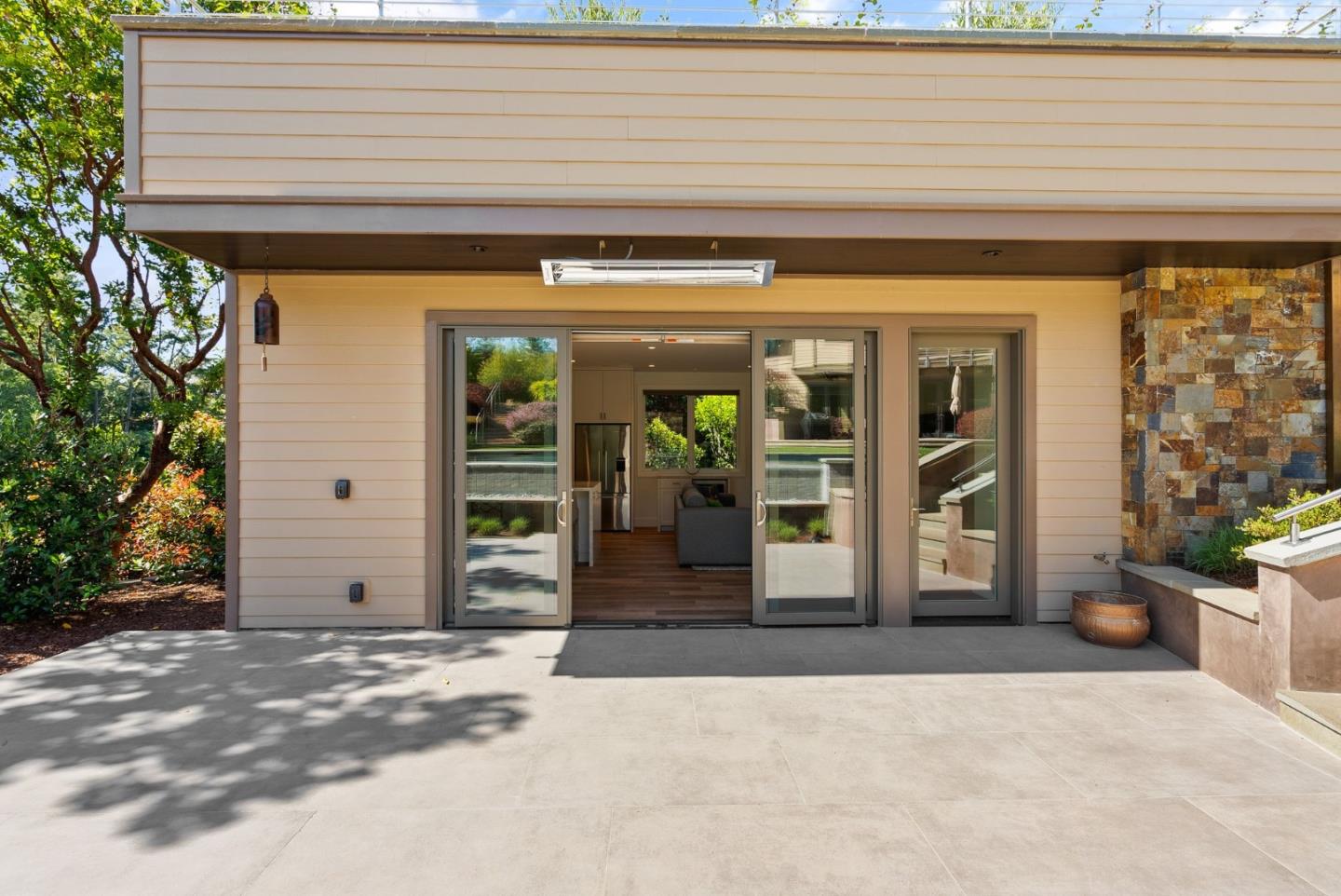 Detail Gallery Image 45 of 102 For 26063 Todd Ln, Los Altos Hills,  CA 94022 - 4 Beds | 6/1 Baths