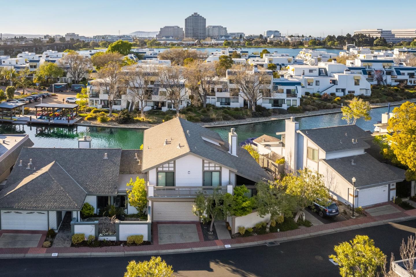 Detail Gallery Image 1 of 1 For 957 Pizarro Ln, Foster City,  CA 94404 - 4 Beds | 2/1 Baths