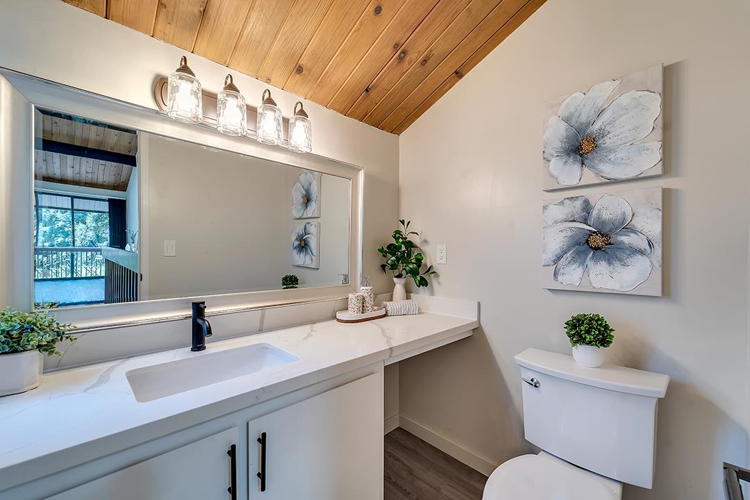 Detail Gallery Image 19 of 33 For 233 Horizon Ave, Mountain View,  CA 94043 - 2 Beds | 1/1 Baths