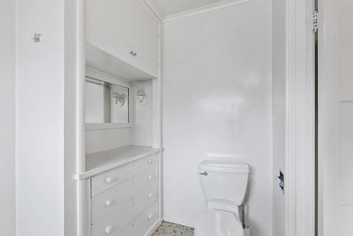 Detail Gallery Image 60 of 71 For 536 Tennyson Ave, Palo Alto,  CA 94301 - 3 Beds | 2/1 Baths