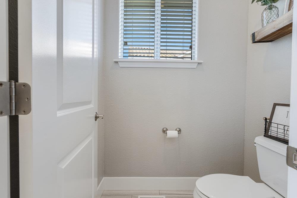 Detail Gallery Image 122 of 178 For 1540 Sonnys Way, Hollister,  CA 95023 - 4 Beds | 2/1 Baths