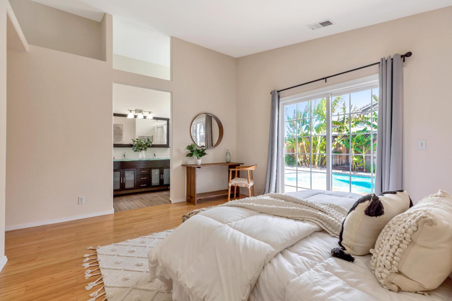 Detail Gallery Image 27 of 57 For 181 San Tropez Dr, Hollister,  CA 95023 - 3 Beds | 2 Baths