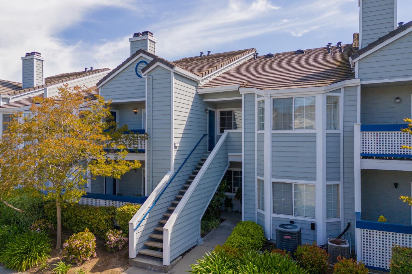 Detail Gallery Image 1 of 22 For 1764 Bevin Brook Dr, San Jose,  CA 95112 - 2 Beds | 2 Baths