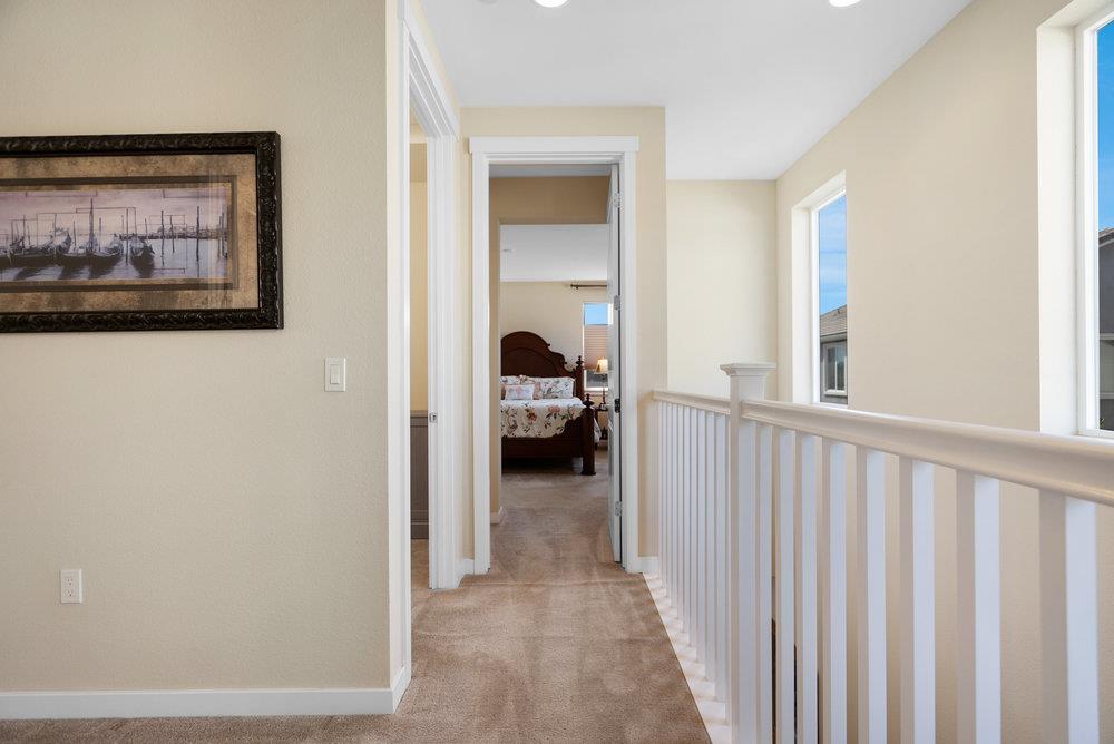 Detail Gallery Image 25 of 67 For 1290 Marille Ln, Hollister,  CA 95023 - 3 Beds | 2/1 Baths