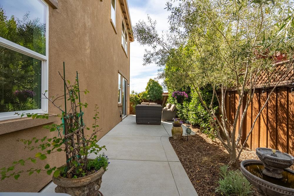 Detail Gallery Image 47 of 67 For 1290 Marille Ln, Hollister,  CA 95023 - 3 Beds | 2/1 Baths