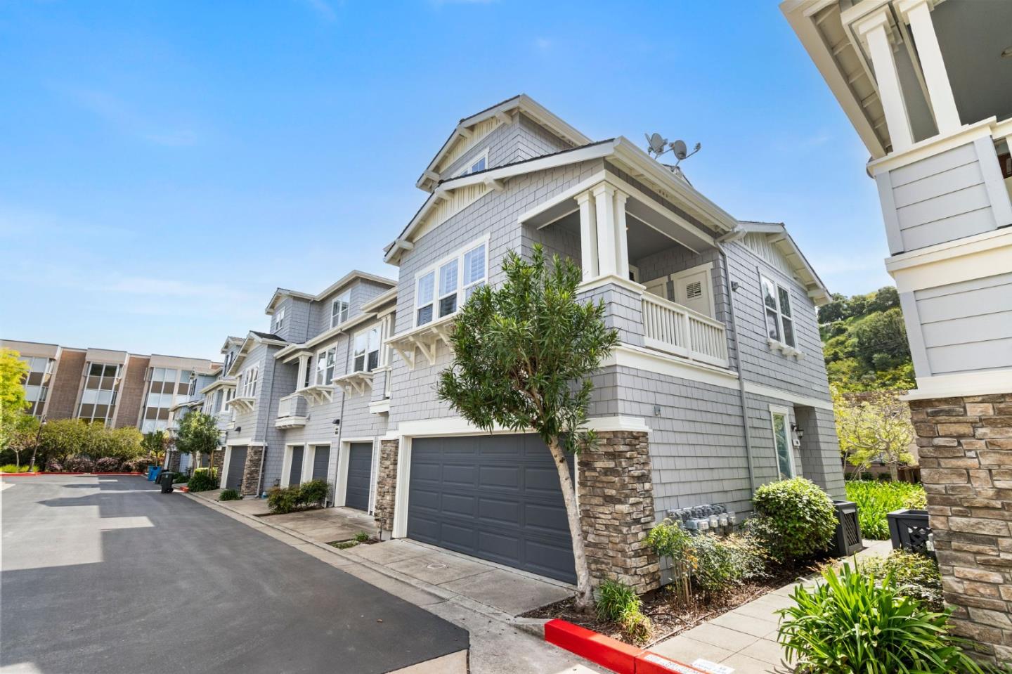 Detail Gallery Image 23 of 26 For 500 Live Oak Way #501,  Belmont,  CA 94002 - 2 Beds | 2/1 Baths