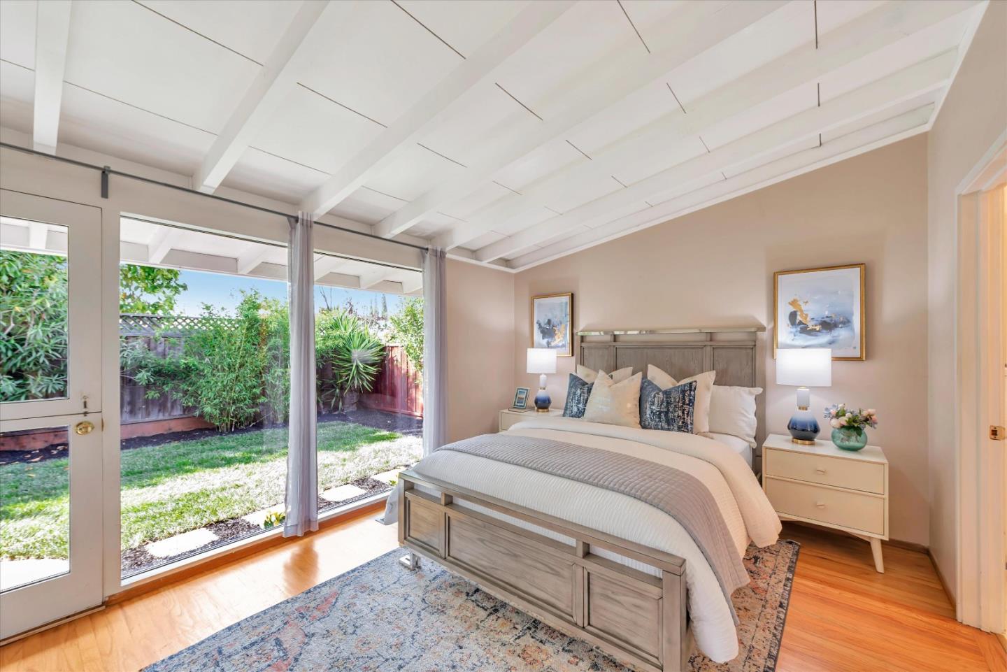 Detail Gallery Image 26 of 38 For 226 Thompson Ave, Mountain View,  CA 94043 - 3 Beds | 2 Baths
