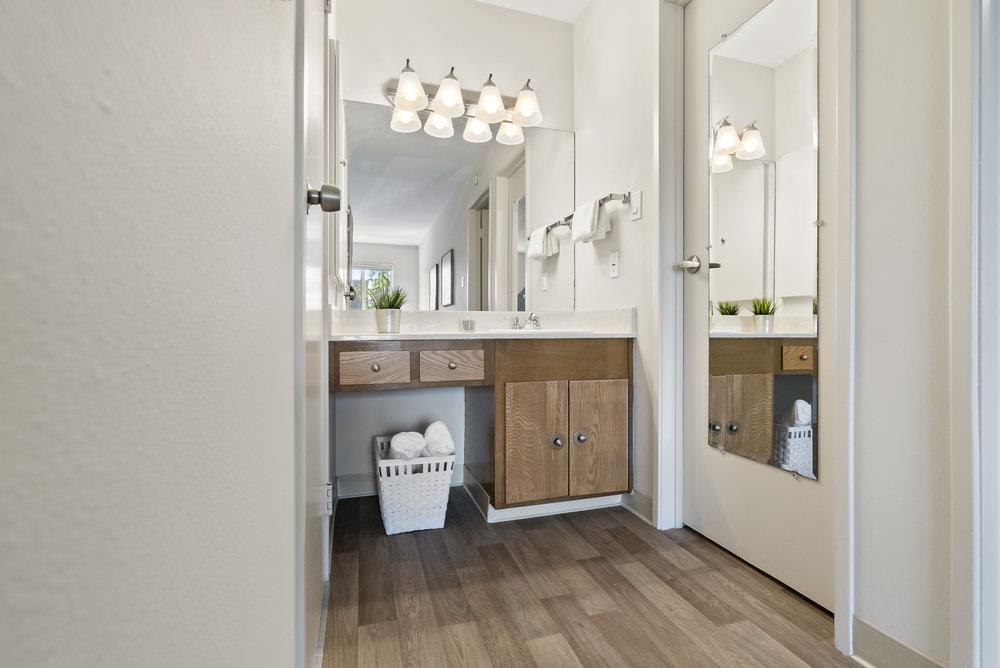Detail Gallery Image 13 of 25 For 802 N Delaware St #311,  San Mateo,  CA 94401 - 2 Beds | 1 Baths