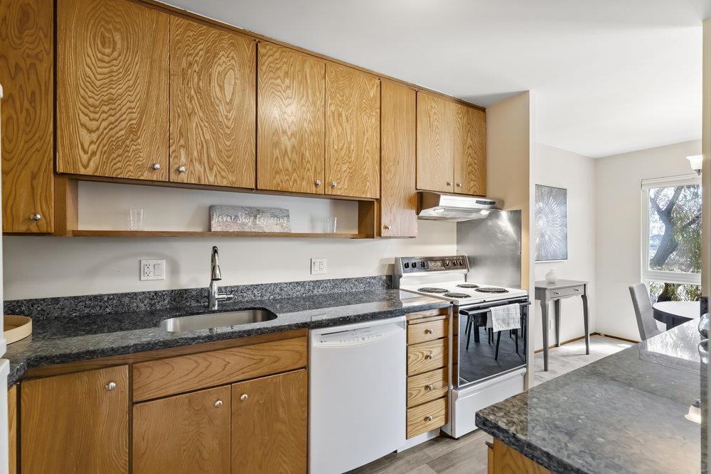Detail Gallery Image 7 of 25 For 802 N Delaware St #311,  San Mateo,  CA 94401 - 2 Beds | 1 Baths