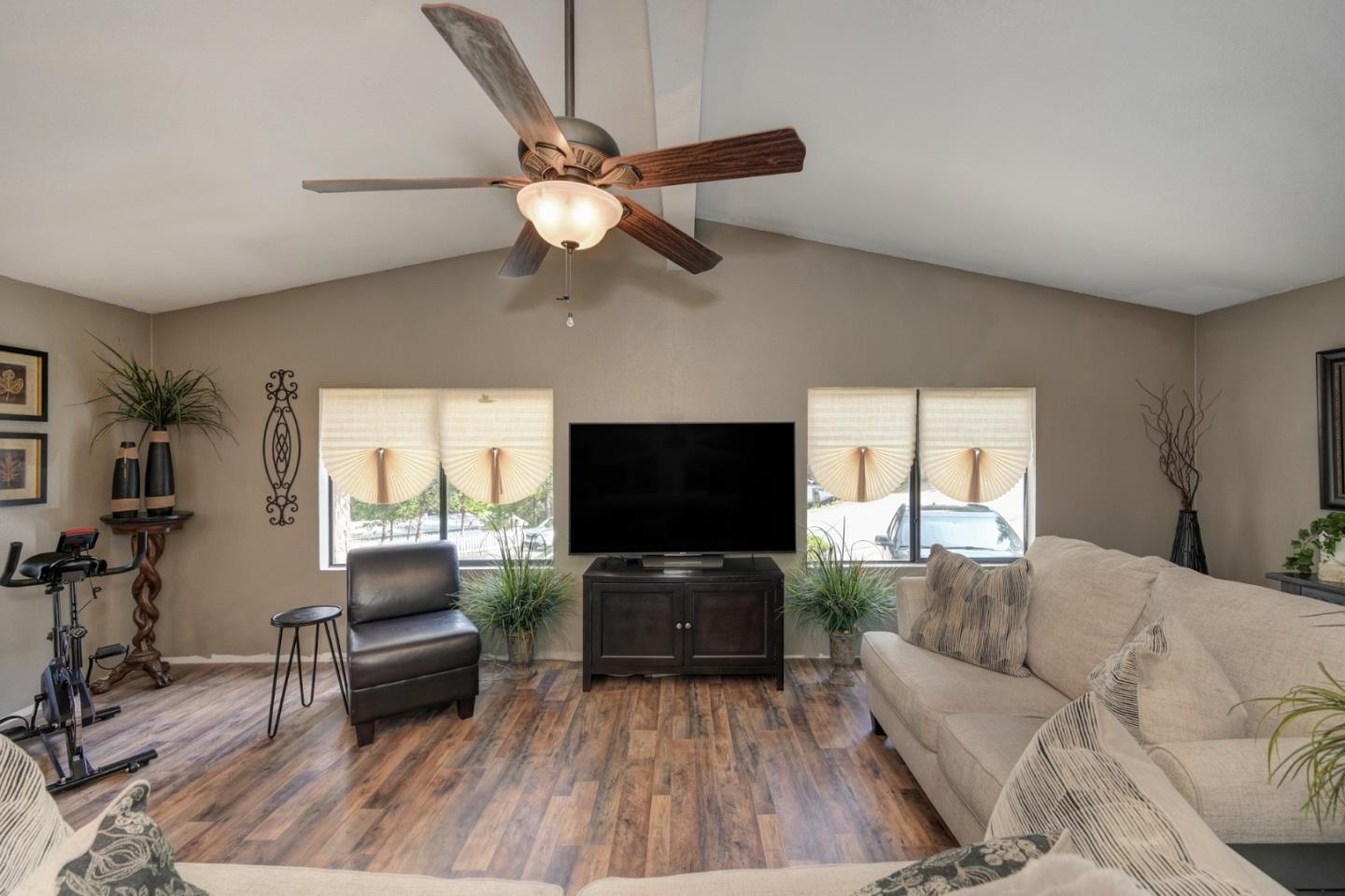 Detail Gallery Image 8 of 22 For 14074 Irishtown Rd #19,  Pine Grove,  CA 95665 - 2 Beds | 2 Baths