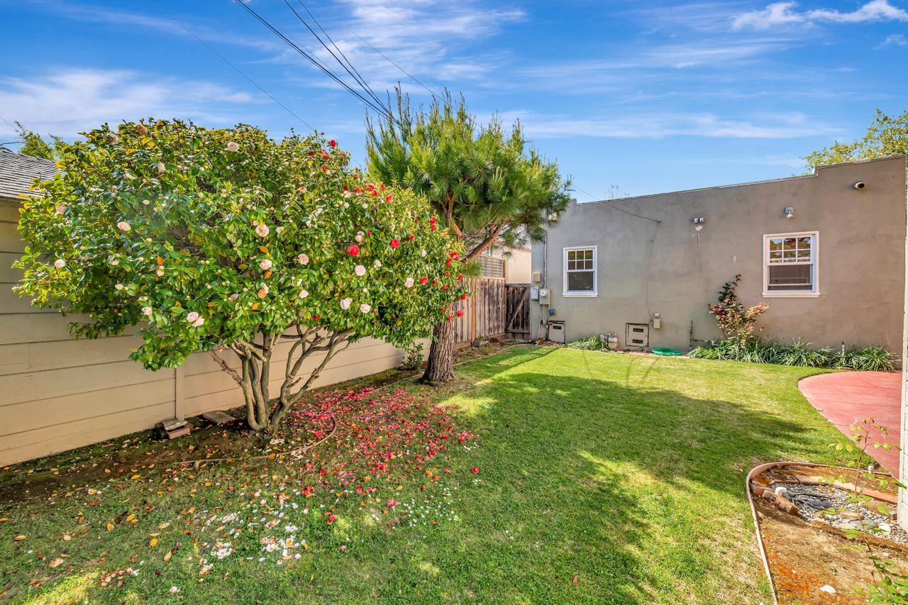 Detail Gallery Image 19 of 39 For 118 12th Ave, San Mateo,  CA 94402 - 3 Beds | 1 Baths