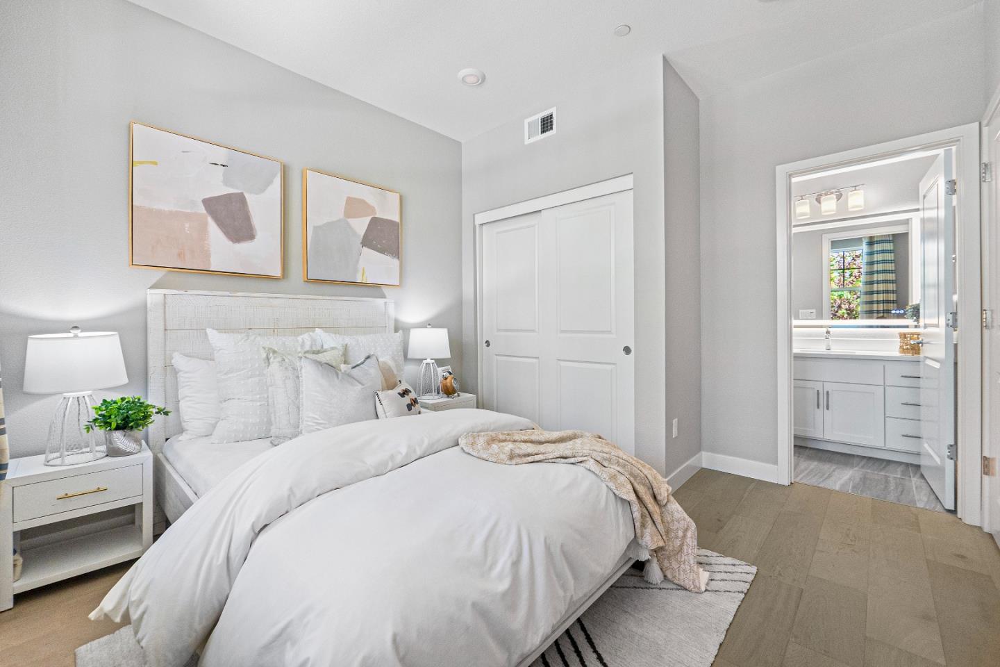 Detail Gallery Image 13 of 35 For 147 Orbit Way, Mountain View,  CA 94043 - 3 Beds | 3/1 Baths