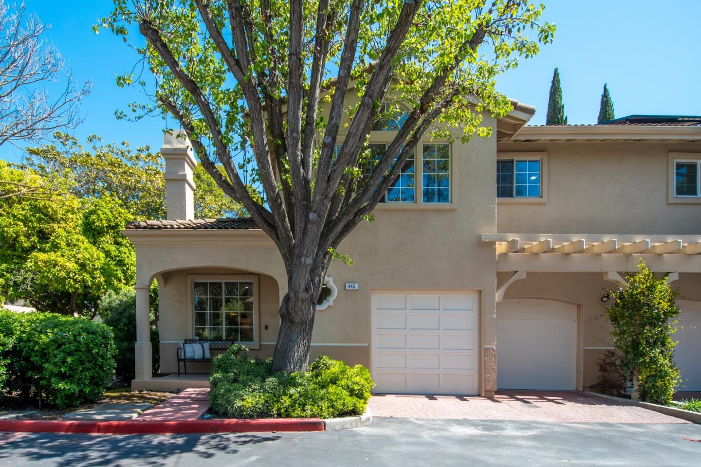 Detail Gallery Image 1 of 1 For 445 Bella Corte, Mountain View,  CA 94043 - 3 Beds | 2/1 Baths