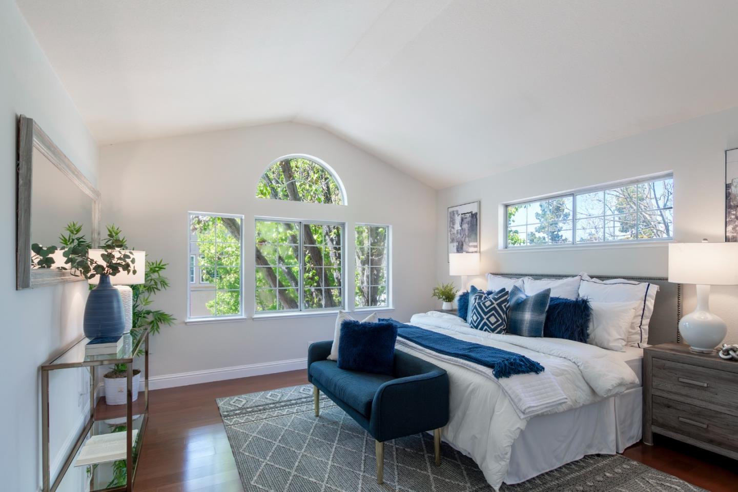 Detail Gallery Image 25 of 42 For 445 Bella Corte, Mountain View,  CA 94043 - 3 Beds | 2/1 Baths