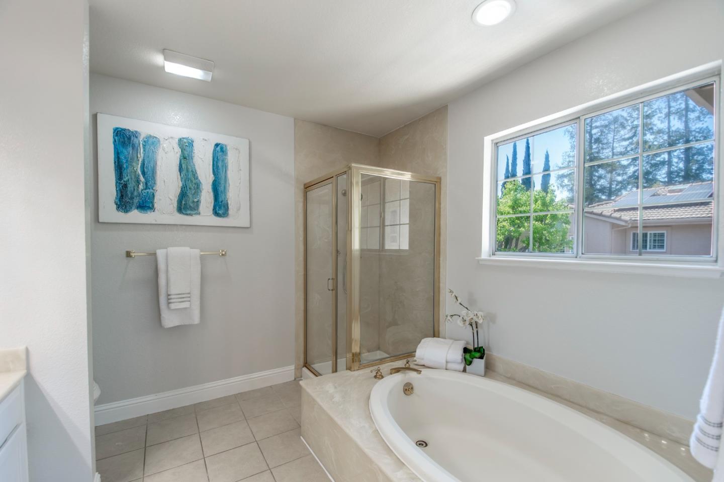 Detail Gallery Image 29 of 42 For 445 Bella Corte, Mountain View,  CA 94043 - 3 Beds | 2/1 Baths