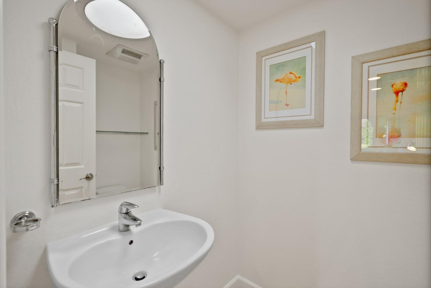 Detail Gallery Image 24 of 57 For 967 Gerber Ct, Sunnyvale,  CA 94087 - 4 Beds | 2/1 Baths