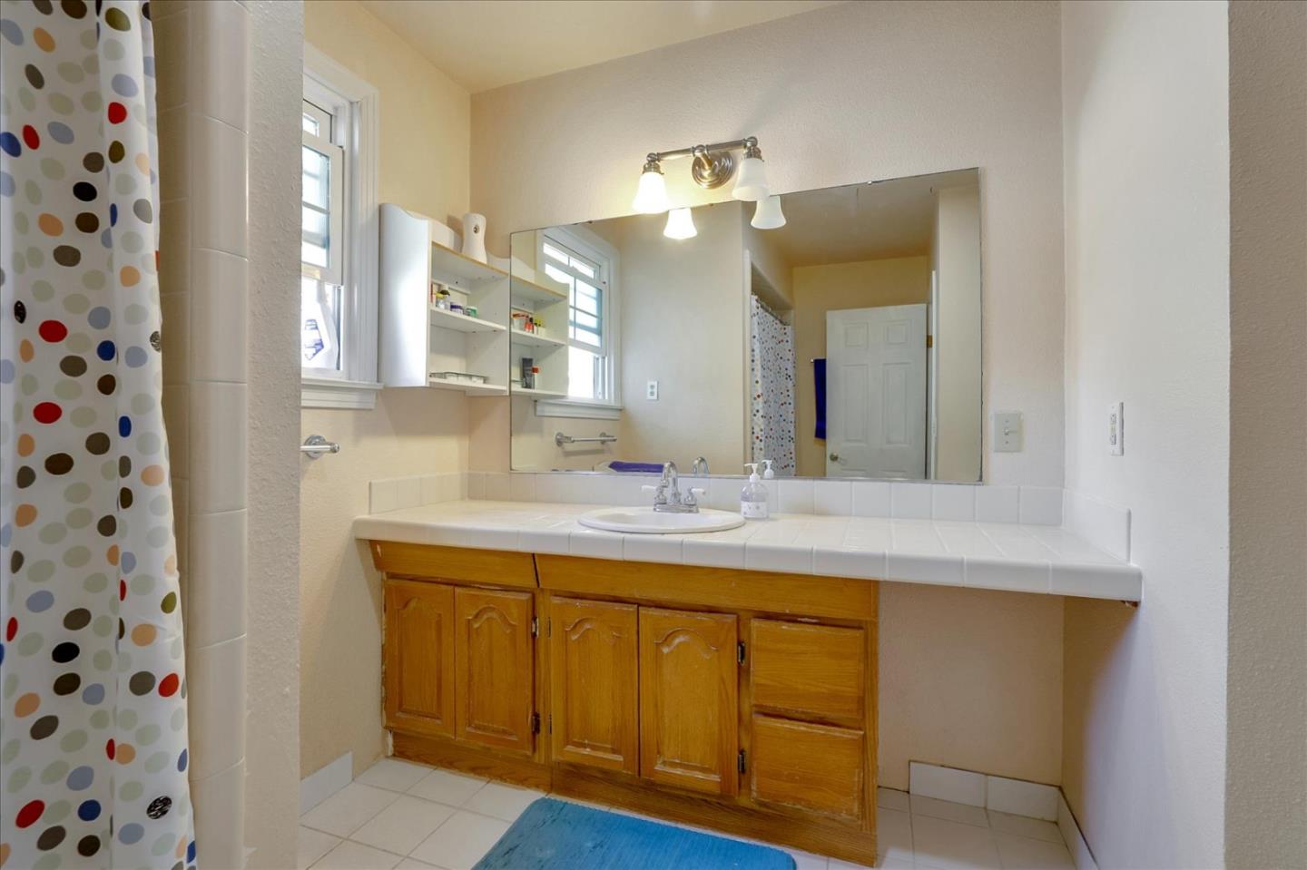 Detail Gallery Image 26 of 43 For 750 South St, Hollister,  CA 95023 - 3 Beds | 1 Baths