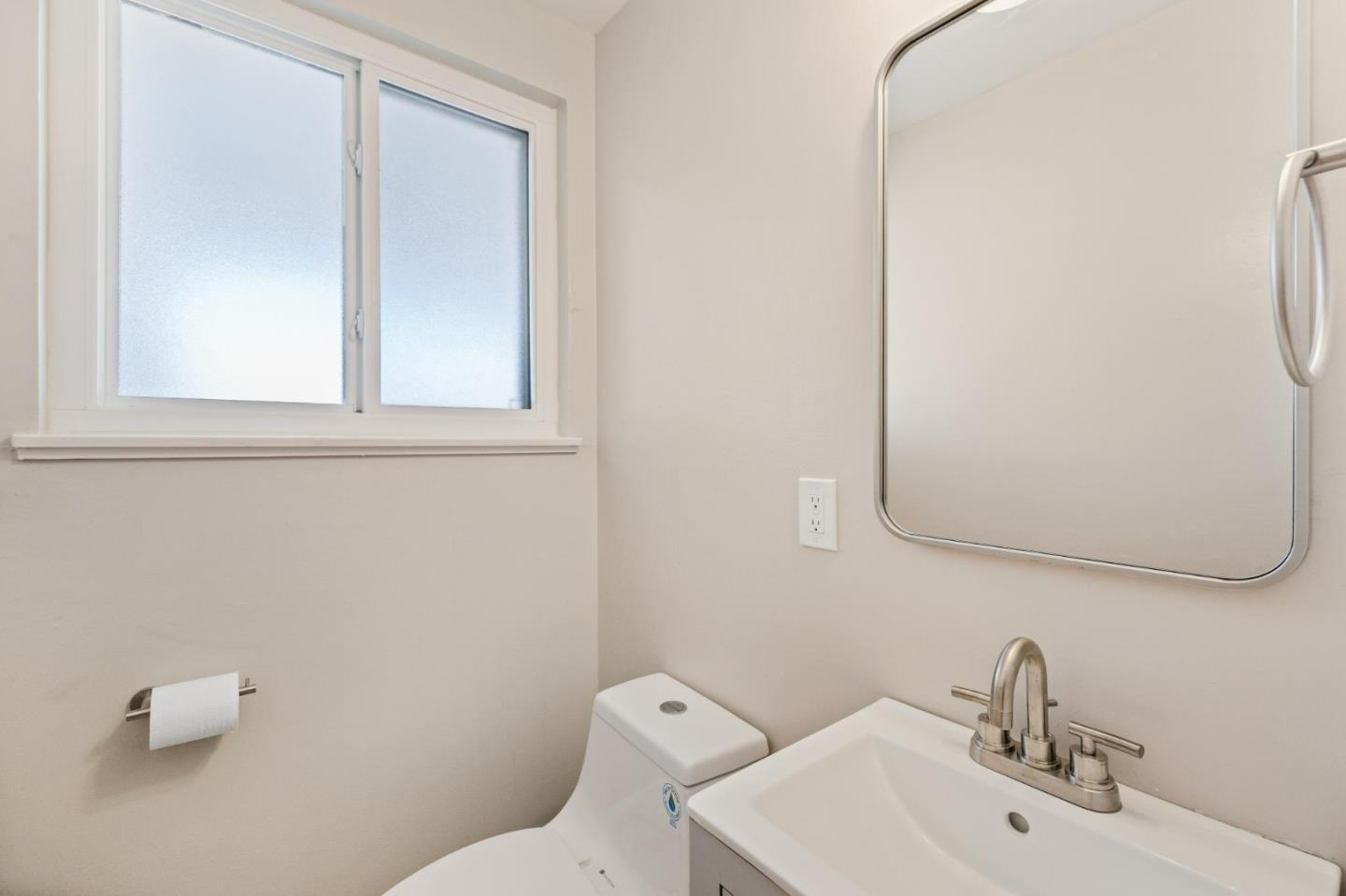 Detail Gallery Image 13 of 14 For 621 Pine Ave, Sunnyvale,  CA 94085 - 3 Beds | 1/1 Baths