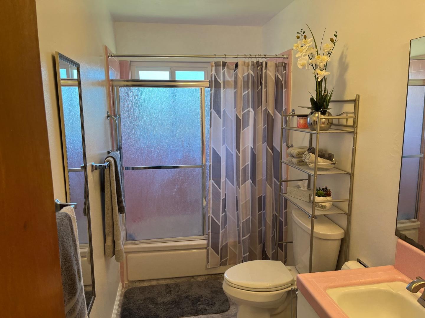 1247 Hawaii Pl, Salinas, CA 93905 photo 10