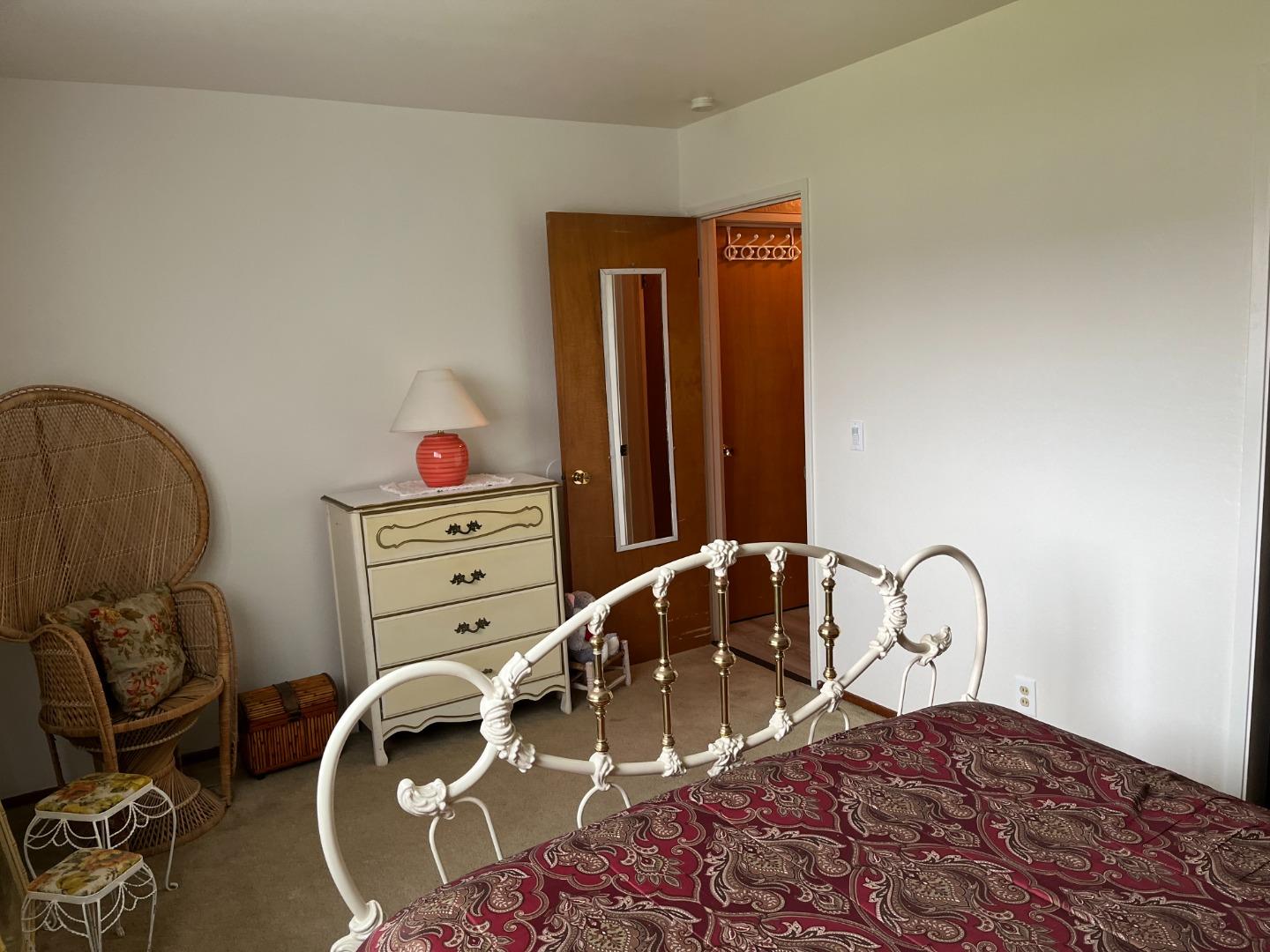 1247 Hawaii Pl, Salinas, CA 93905 photo 14