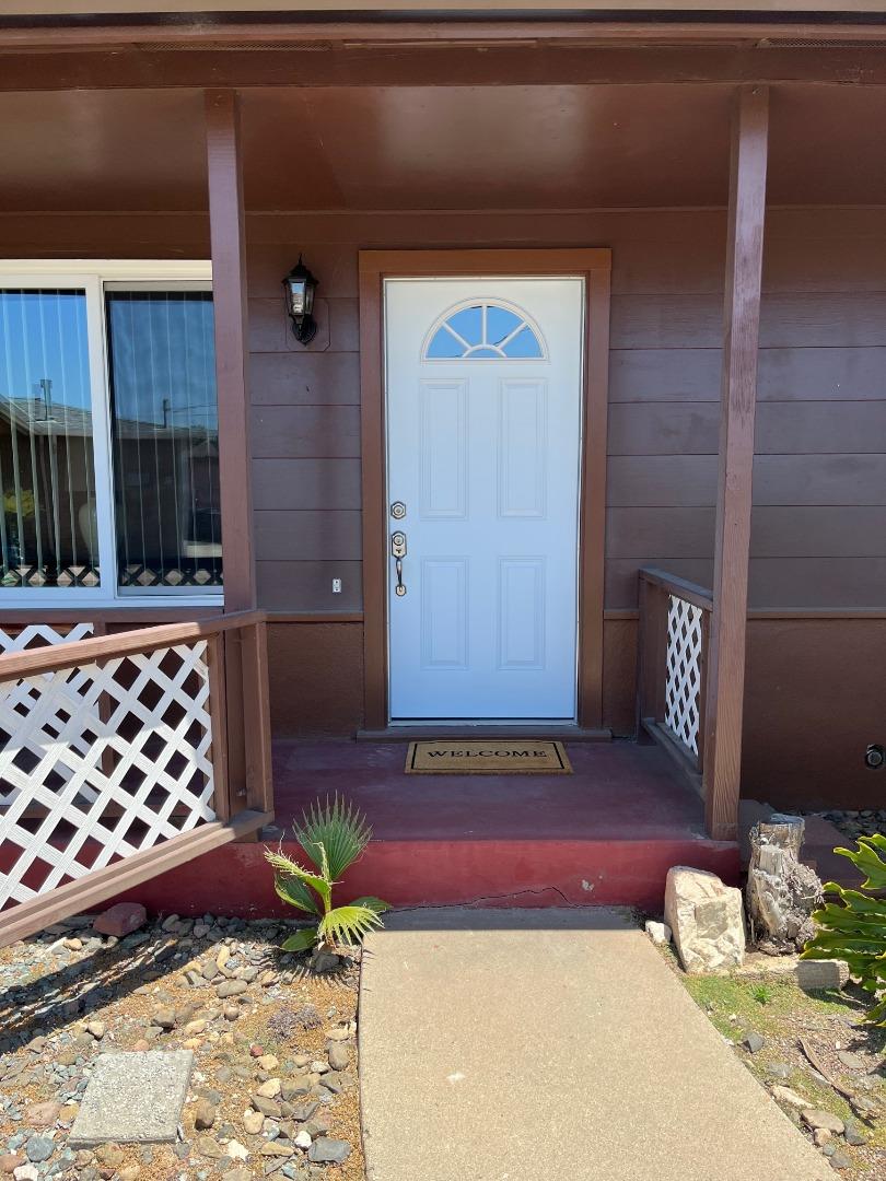 1247 Hawaii Pl, Salinas, CA 93905 photo 3