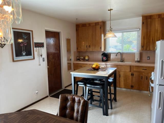 Detail Gallery Image 7 of 18 For 1247 Hawaii Pl, Salinas,  CA 93905 - 2 Beds | 1 Baths