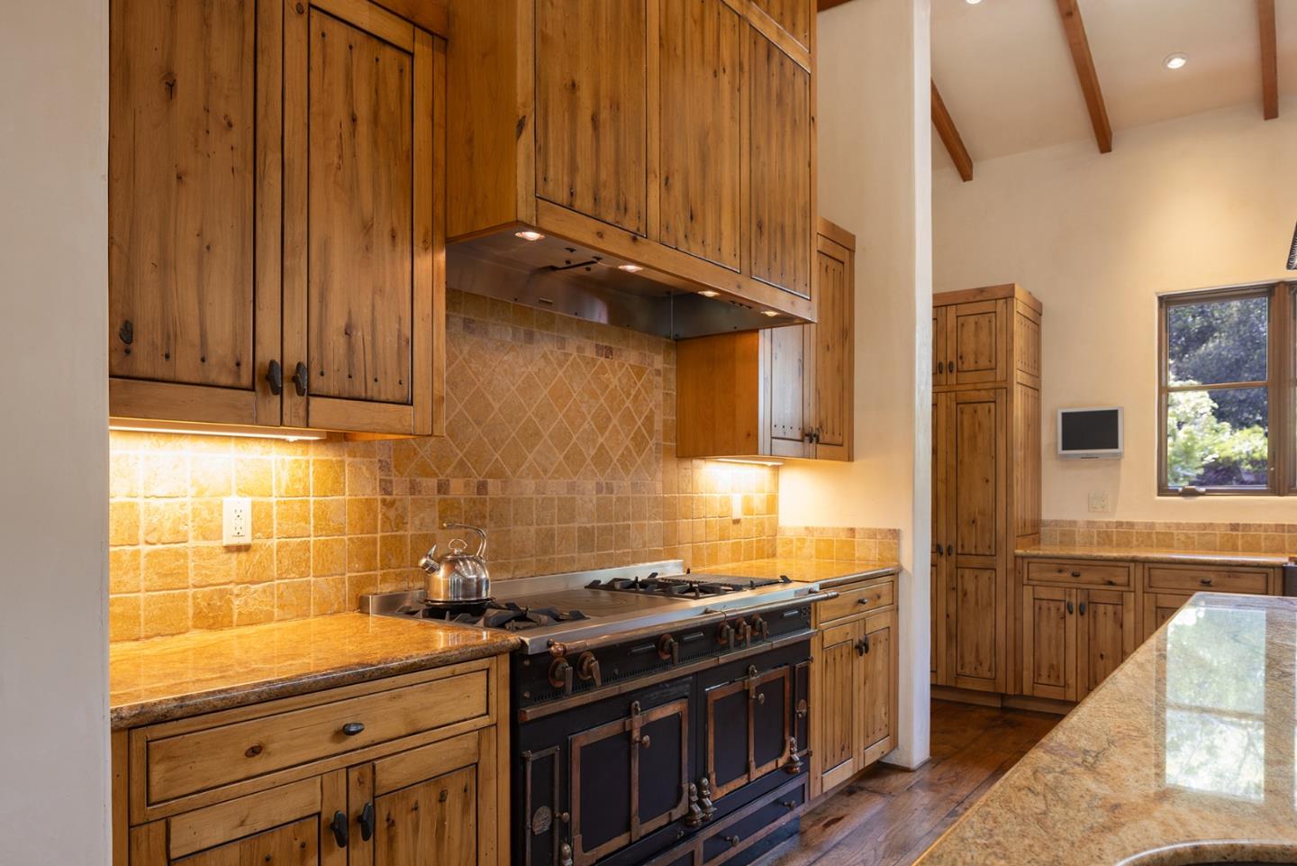 Detail Gallery Image 6 of 48 For 7 Rumsen Trce, Carmel,  CA 93923 - 5 Beds | 4/3 Baths