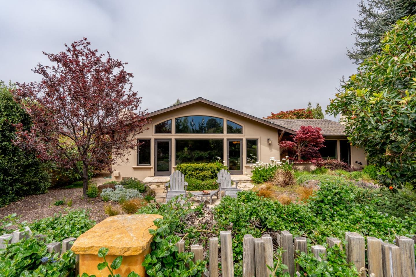 Detail Gallery Image 1 of 1 For 7064 Valley Greens Cir, Carmel,  CA 93923 - 3 Beds | 2/1 Baths