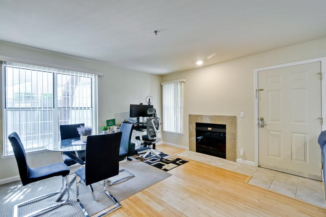 Detail Gallery Image 14 of 25 For 627 E El Camino Real #104,  Sunnyvale,  CA 94087 - 2 Beds | 2/1 Baths