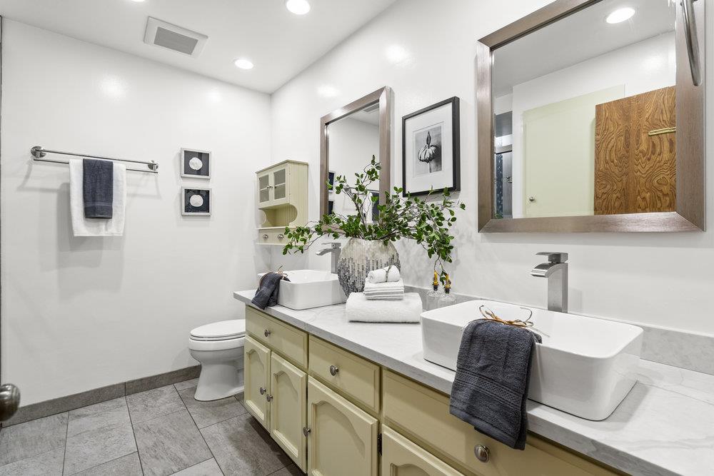 Detail Gallery Image 37 of 79 For 523 Exeter Way, San Carlos,  CA 94070 - 4 Beds | 2/1 Baths