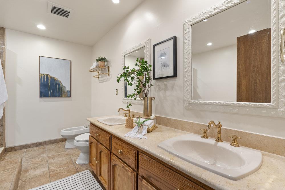 Detail Gallery Image 48 of 79 For 523 Exeter Way, San Carlos,  CA 94070 - 4 Beds | 2/1 Baths