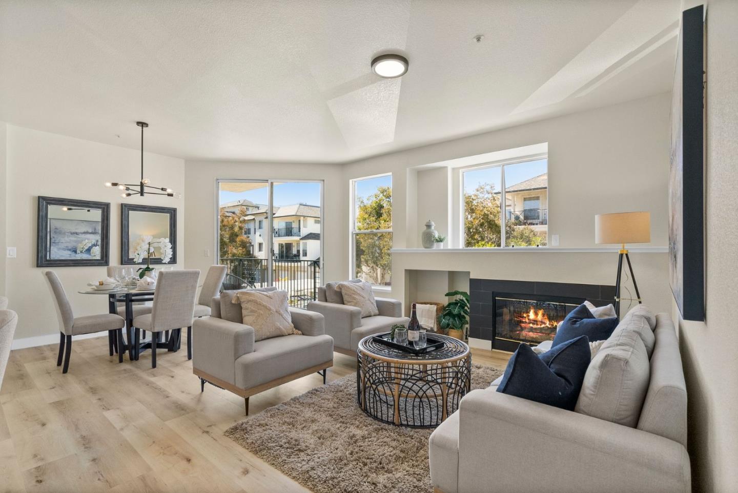 Detail Gallery Image 1 of 1 For 401 Baltic Cir #427,  Redwood City,  CA 94065 - 2 Beds | 2 Baths