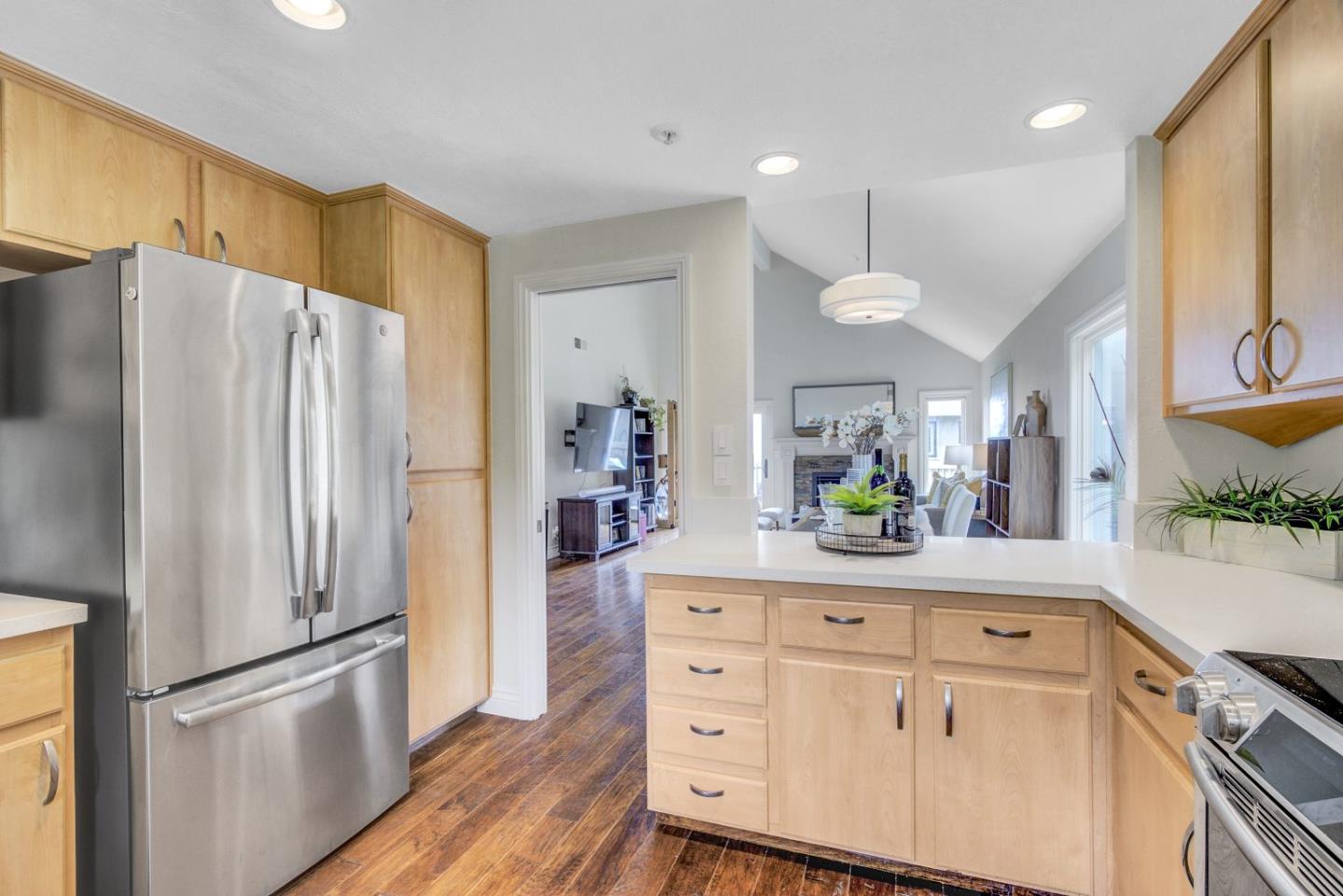 Detail Gallery Image 20 of 54 For 206 Palmetto Ave, Pacifica,  CA 94044 - 2 Beds | 2 Baths