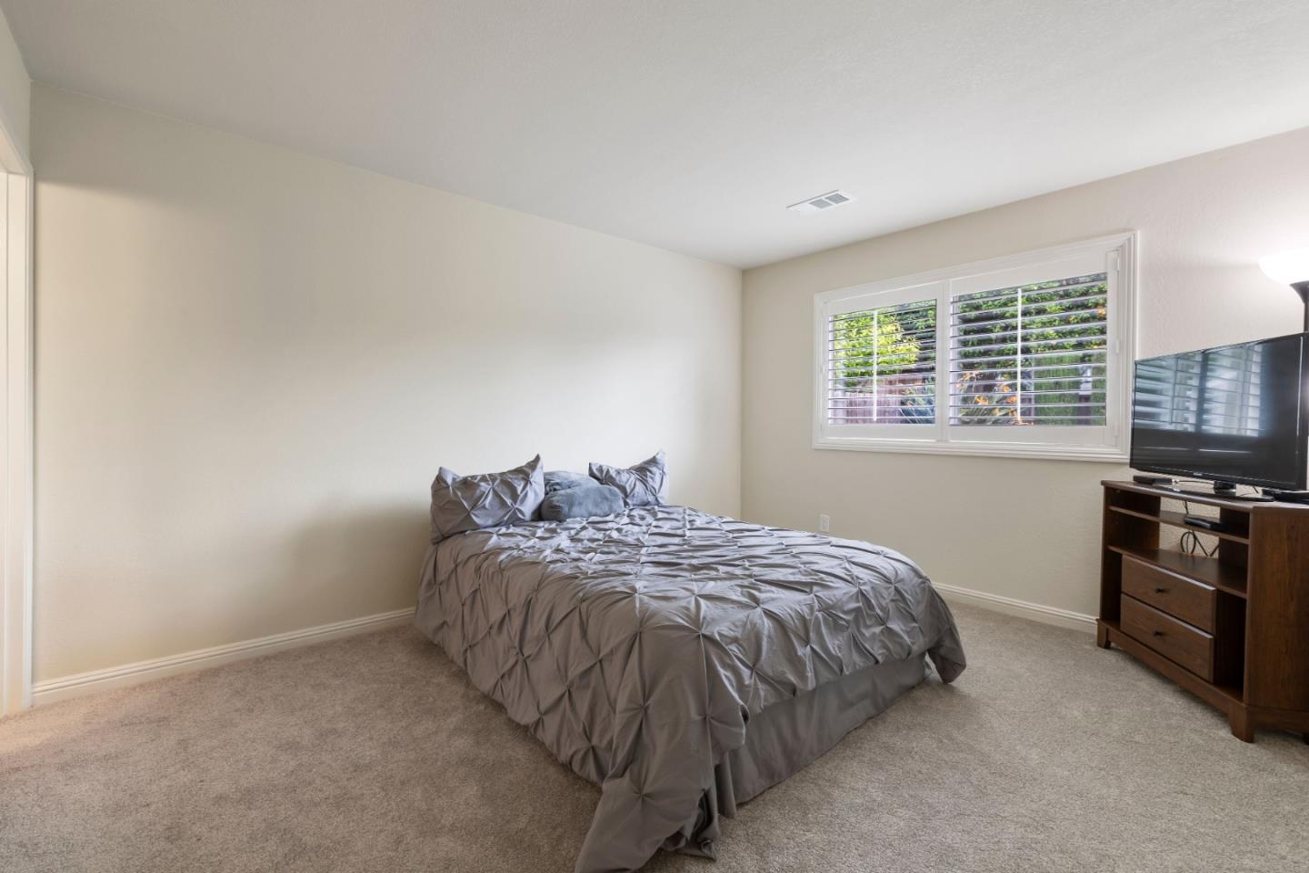 Detail Gallery Image 12 of 32 For 2742 Wilbur Ave, San Jose,  CA 95127 - 3 Beds | 2 Baths